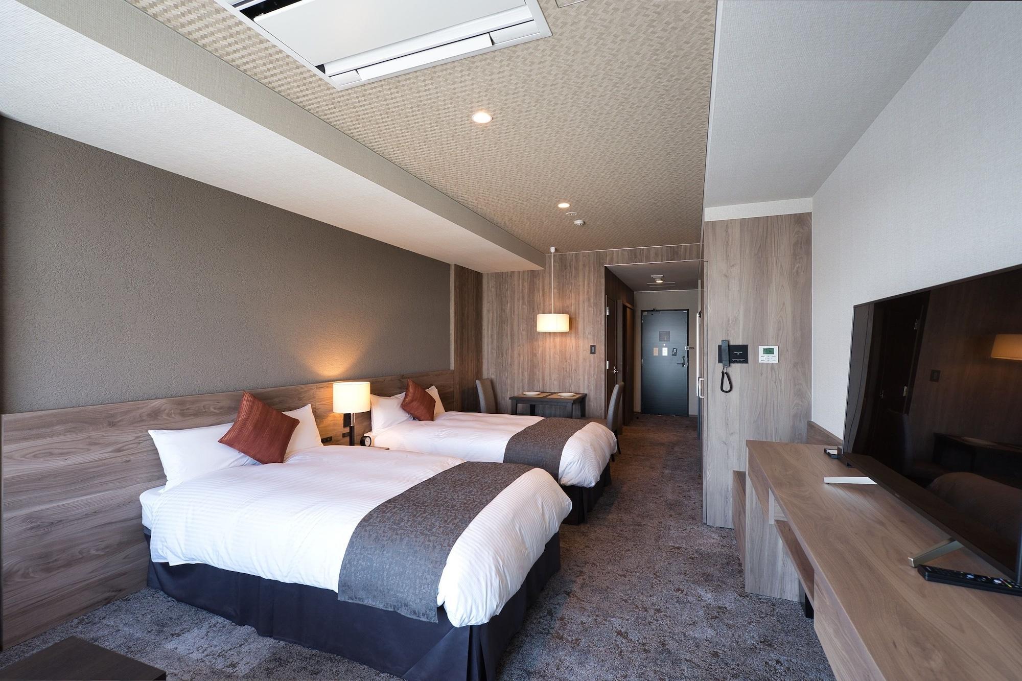 Winery Hotel And Condominium Hitohana Furano Exterior photo