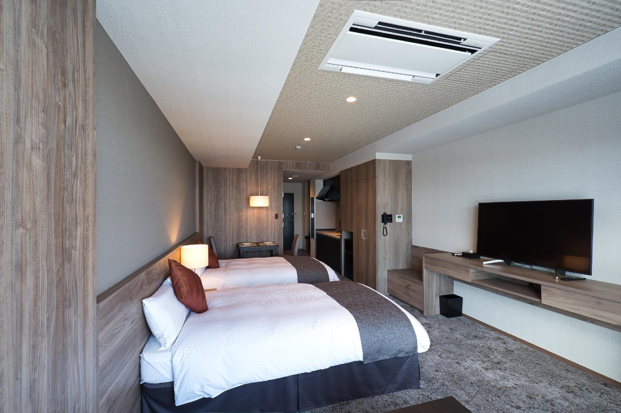 Winery Hotel And Condominium Hitohana Furano Exterior photo